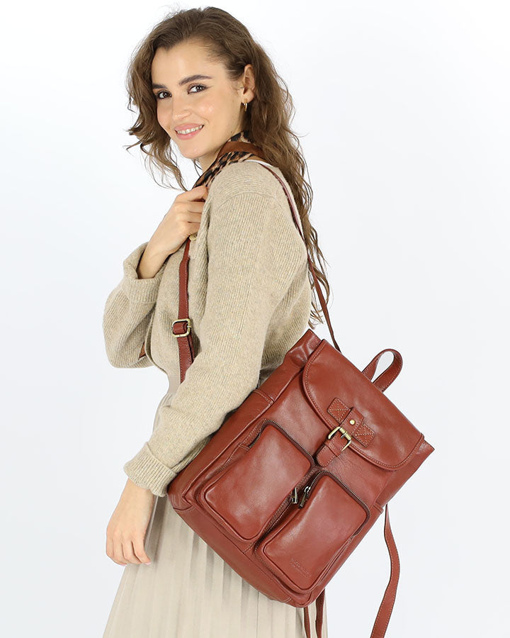 Belgrano. Klasyczny skórzany plecak retro damski.