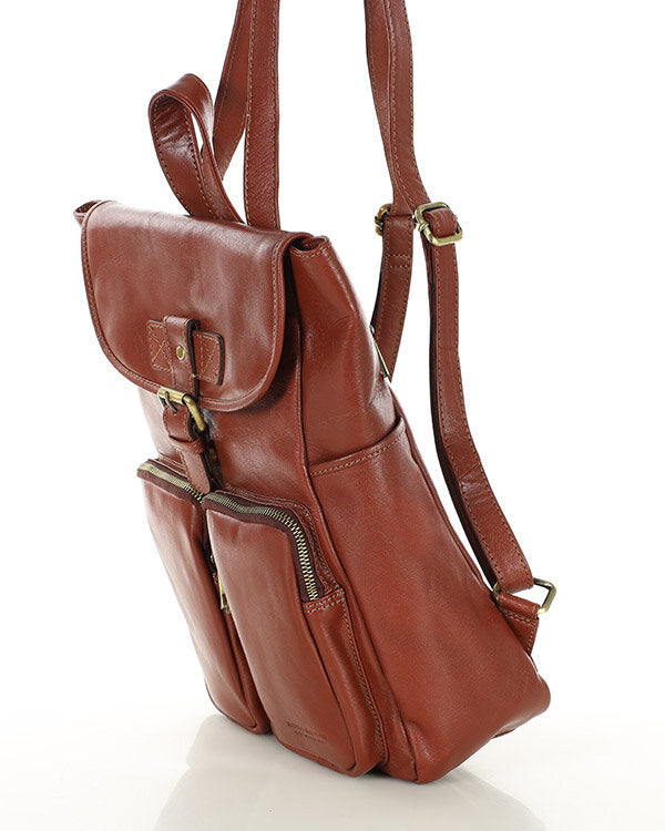 Belgrano. Klasyczny skórzany plecak retro damski.