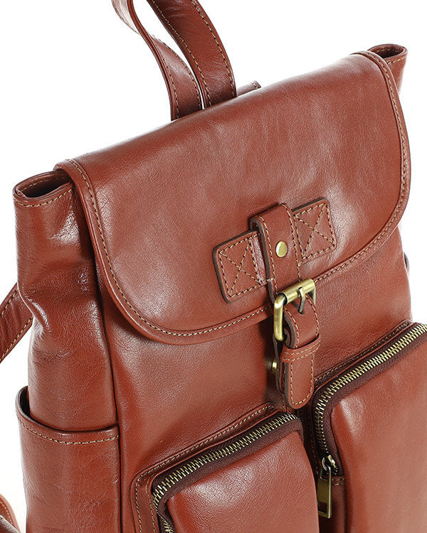 Belgrano. Klasyczny skórzany plecak retro damski.