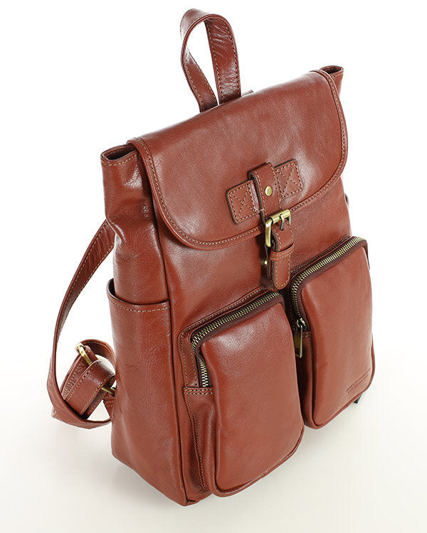 Belgrano. Klasyczny skórzany plecak retro damski.