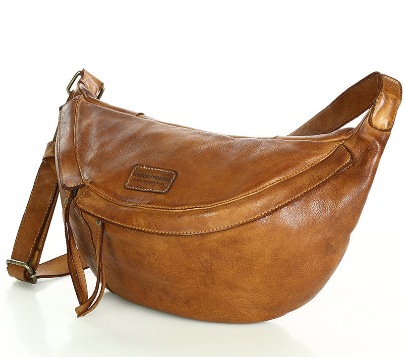 Tonale ● Stor njurväska i konstläder XL