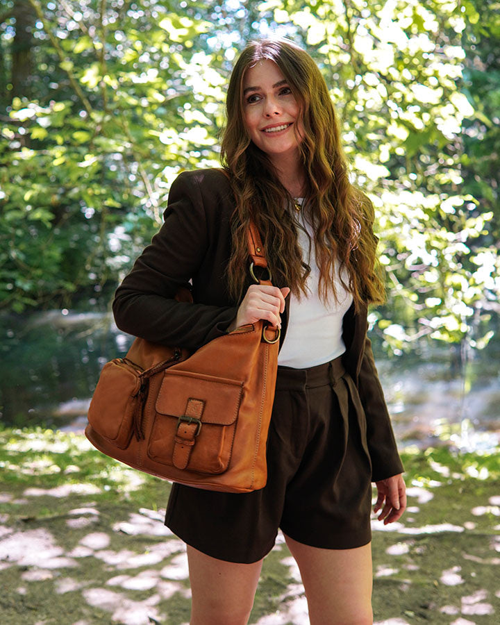 stor axelväska dam italienskt läder cognac arbete och vardag