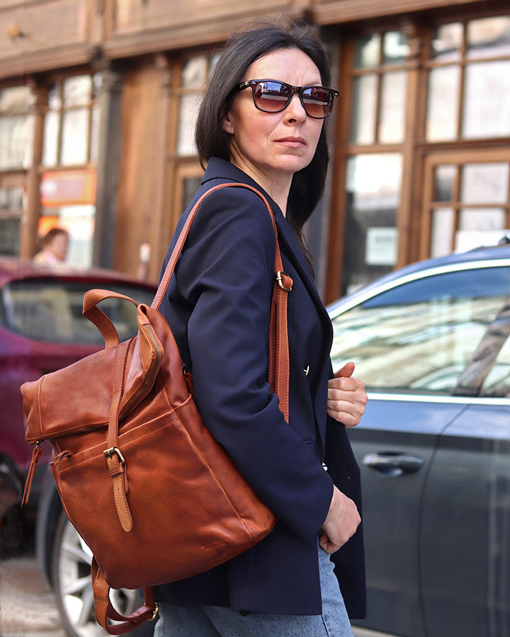 Marconi. Klasyczny skórzany plecak unisex z kieszenią na laptopa.