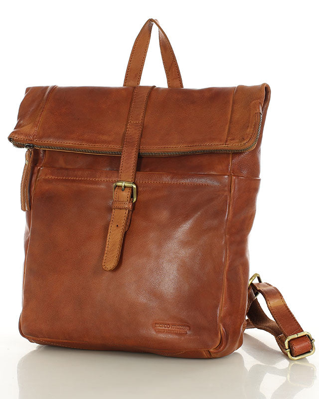 Marconi. Klasyczny skórzany plecak unisex z kieszenią na laptopa.