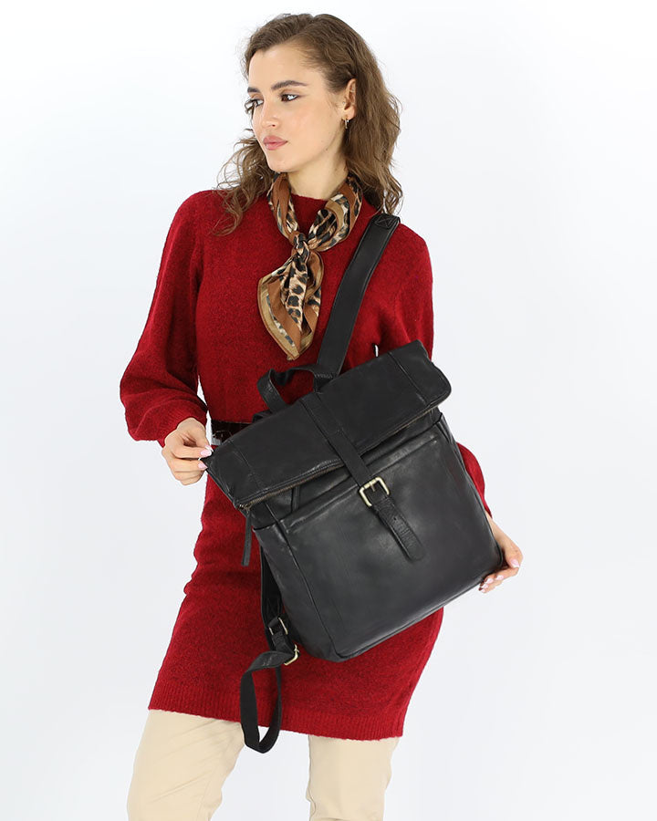 Marconi. Klasyczny skórzany plecak unisex z kieszenią na laptopa.