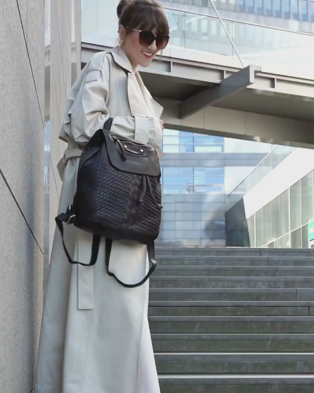 Balos. Liten damryggsäck i vävt läder för city