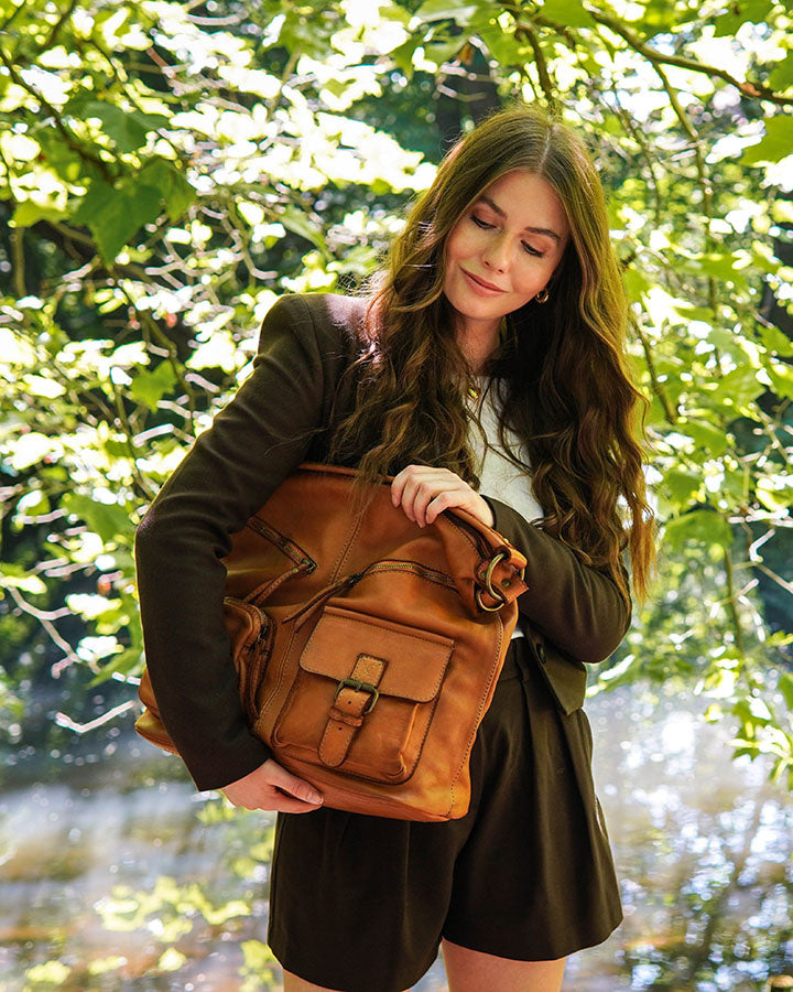 stor läderväska dam praktisk axelväska med flera fickor och dragkedja