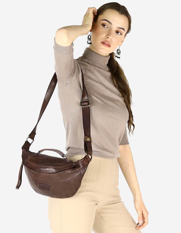 Torq2. Stor läder dam njurväska halvmåne crossbody med handtag